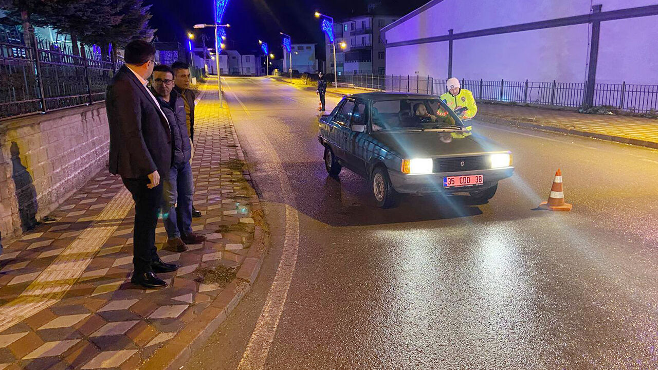 Akdağmadeni Kaymakamı Her Yerde (4)