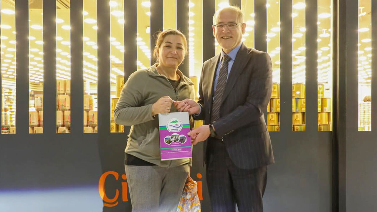 Anlamlı Buluşma (2)