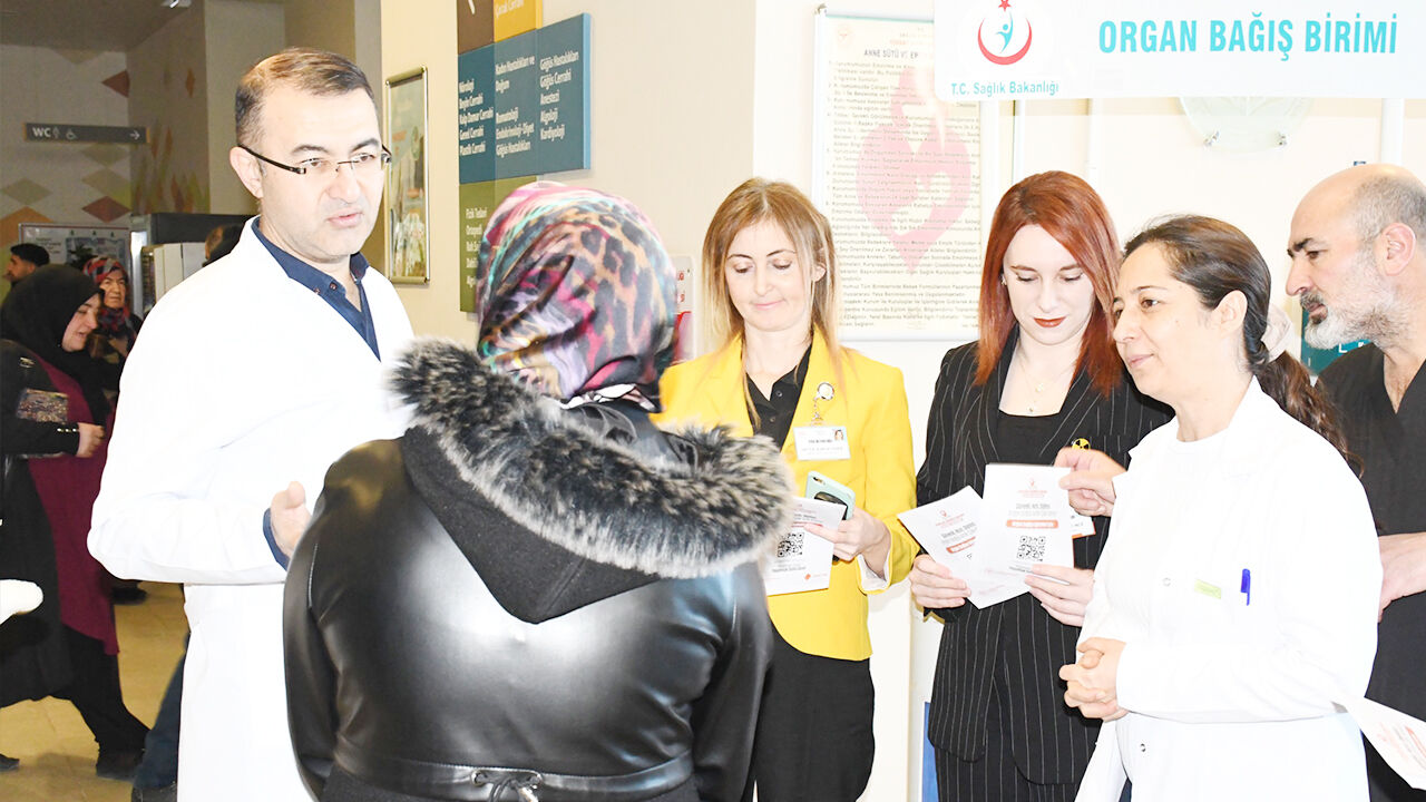 Bi̇r Bağiş Bi̇n Umut (2)