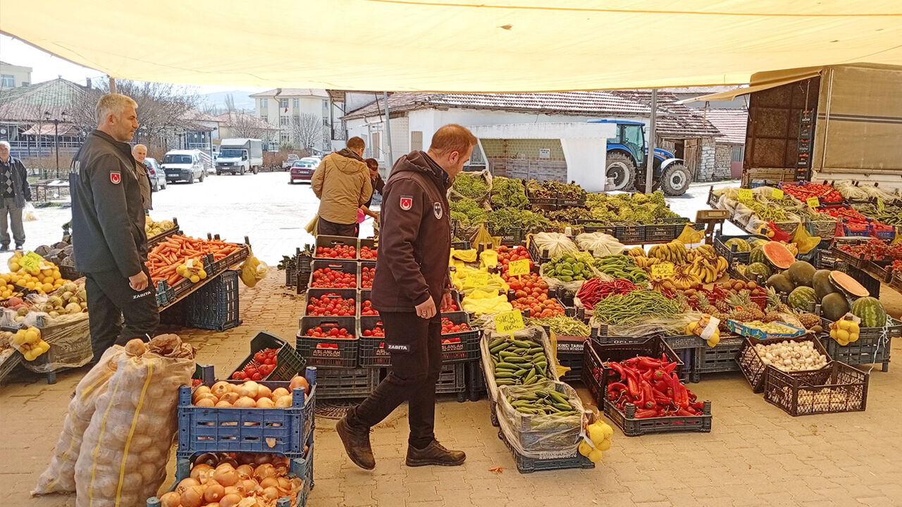 Çandır Pazar Yeri (2)