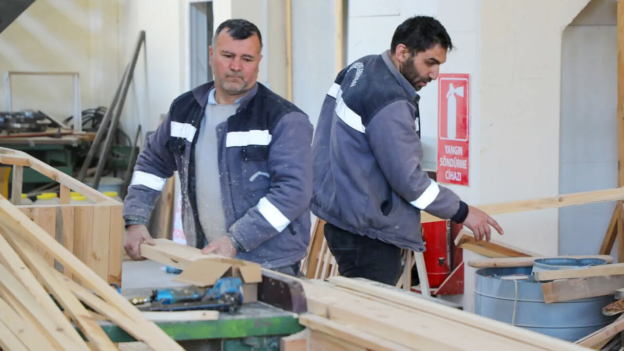 Çekerek Üretiyor (3)