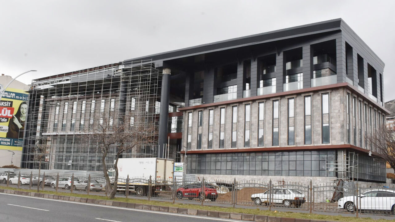 Fuat Oktay Program (4)