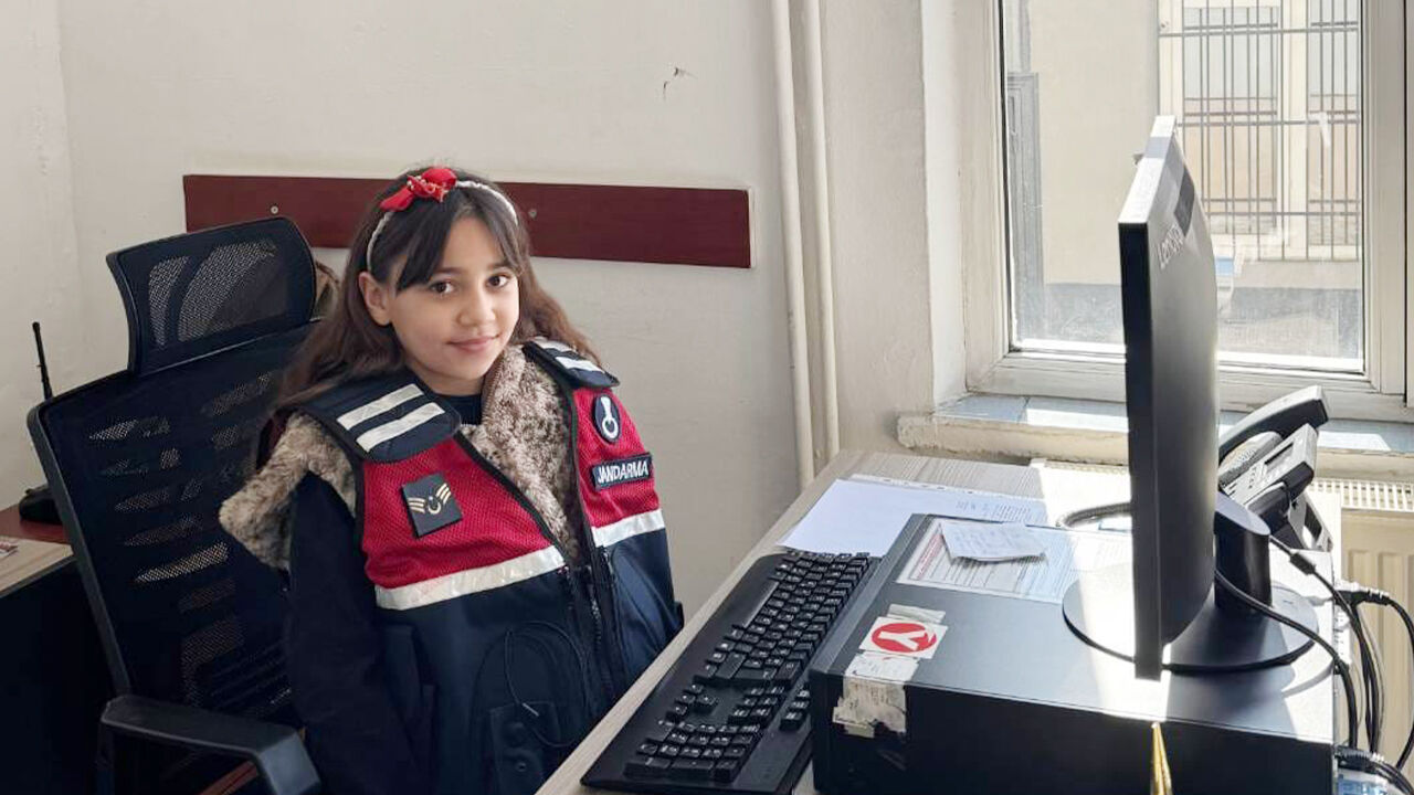 Jandarma Çocuklarla (4)