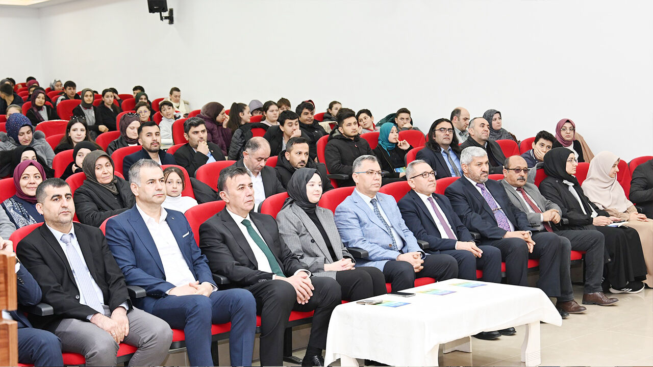 Kadışehri’de Peygamberimizin Hayatını Öğrendiler (2)