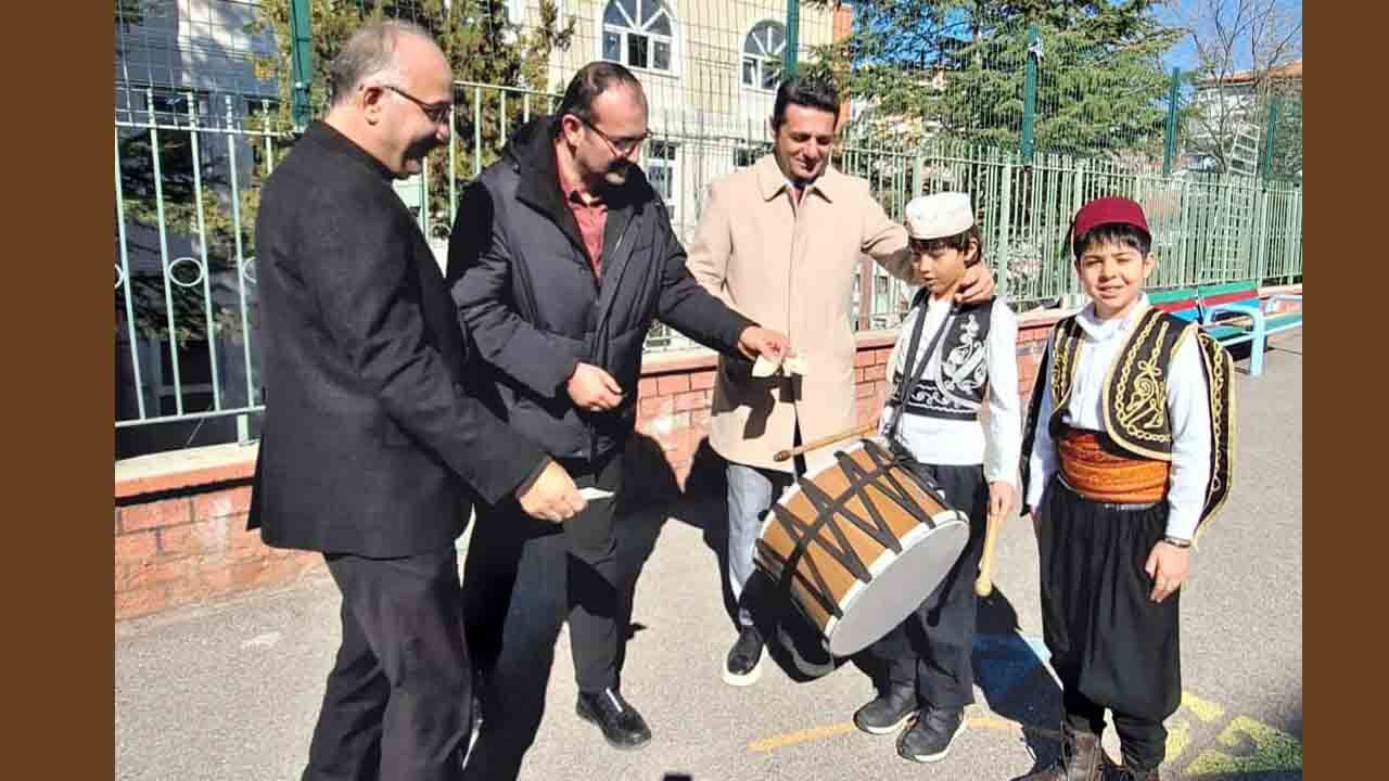 Keçiören Karacaoğlan İlkokulu (4)1