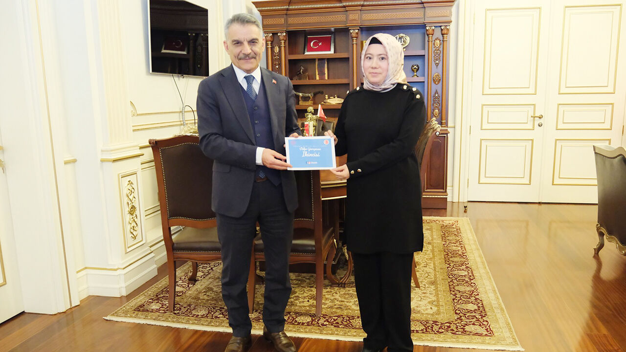 Ödüller Sahiplerini Buldu (1)