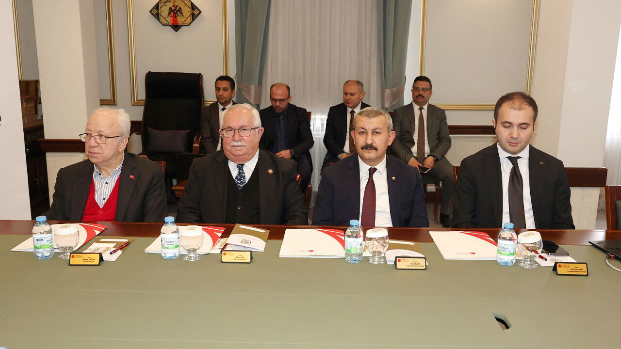 Sivas’ta Toplandılar (3)