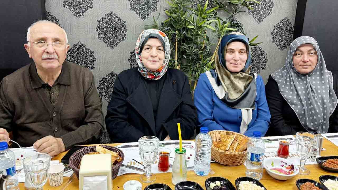 Yozgat Bacanlı Ailesi Ramazan Buluşması1