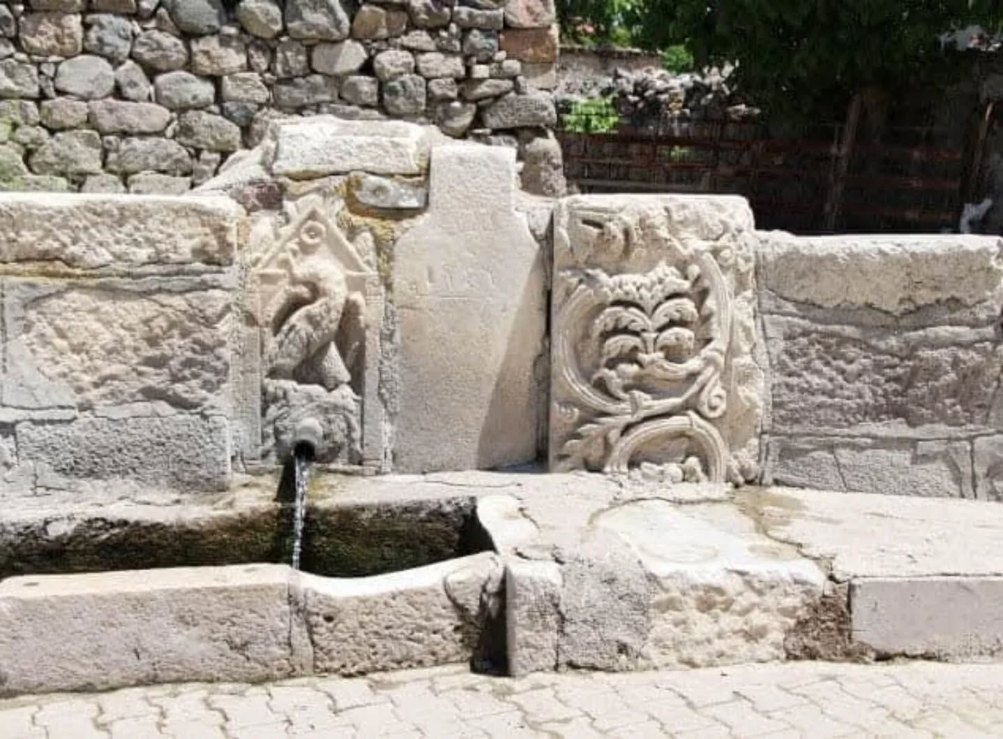 513822818 18048411554530119 2876489458370668744 N