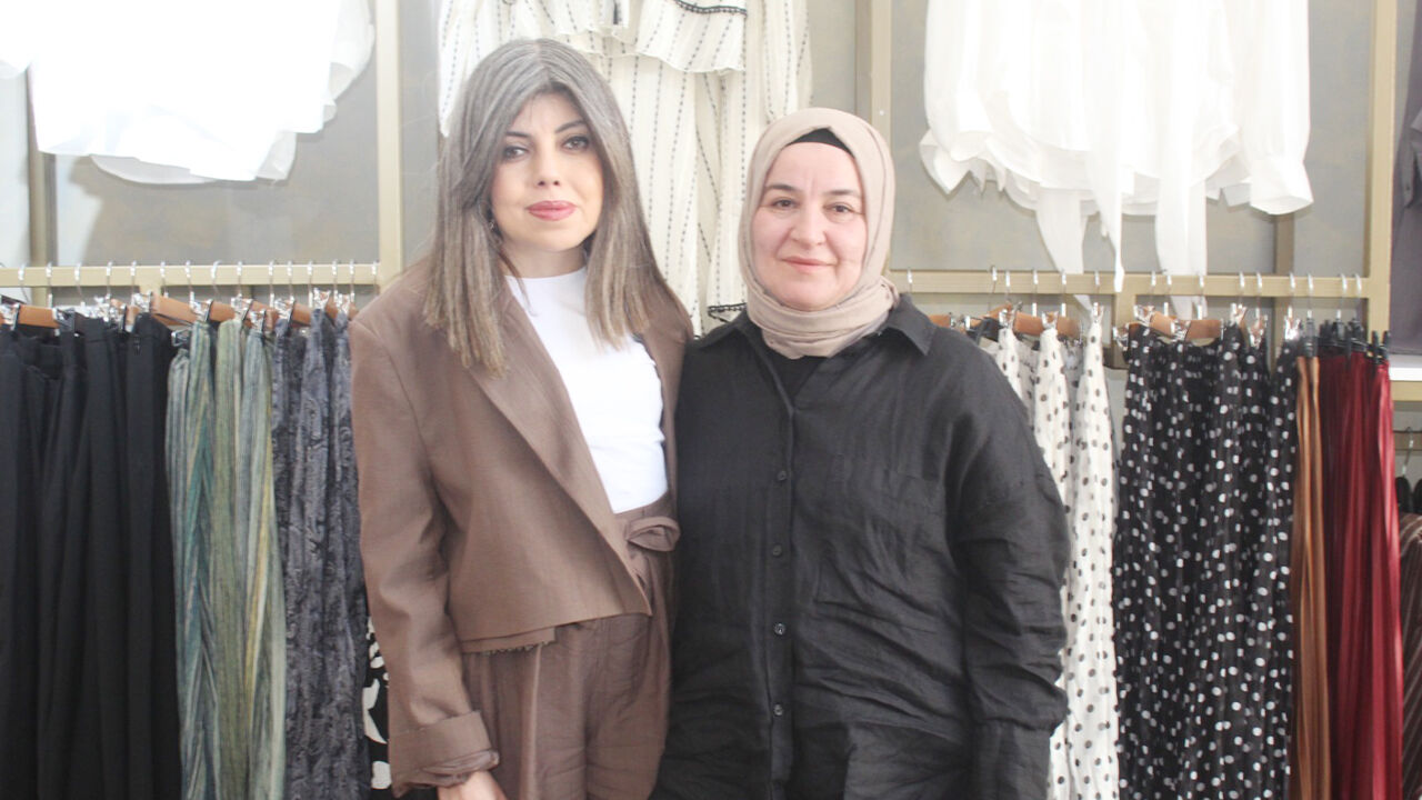 Arzu Ile Sohbetler Başlıyor (2)