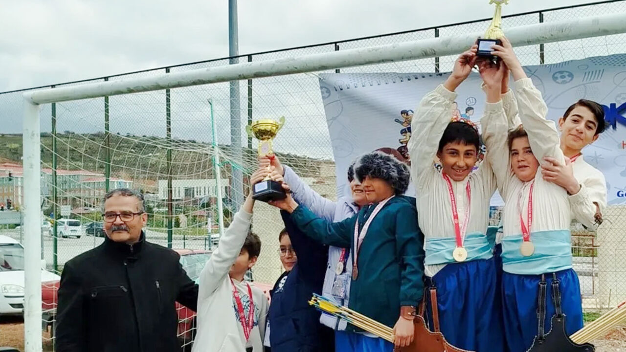 İl Birincisi Oldular (4)