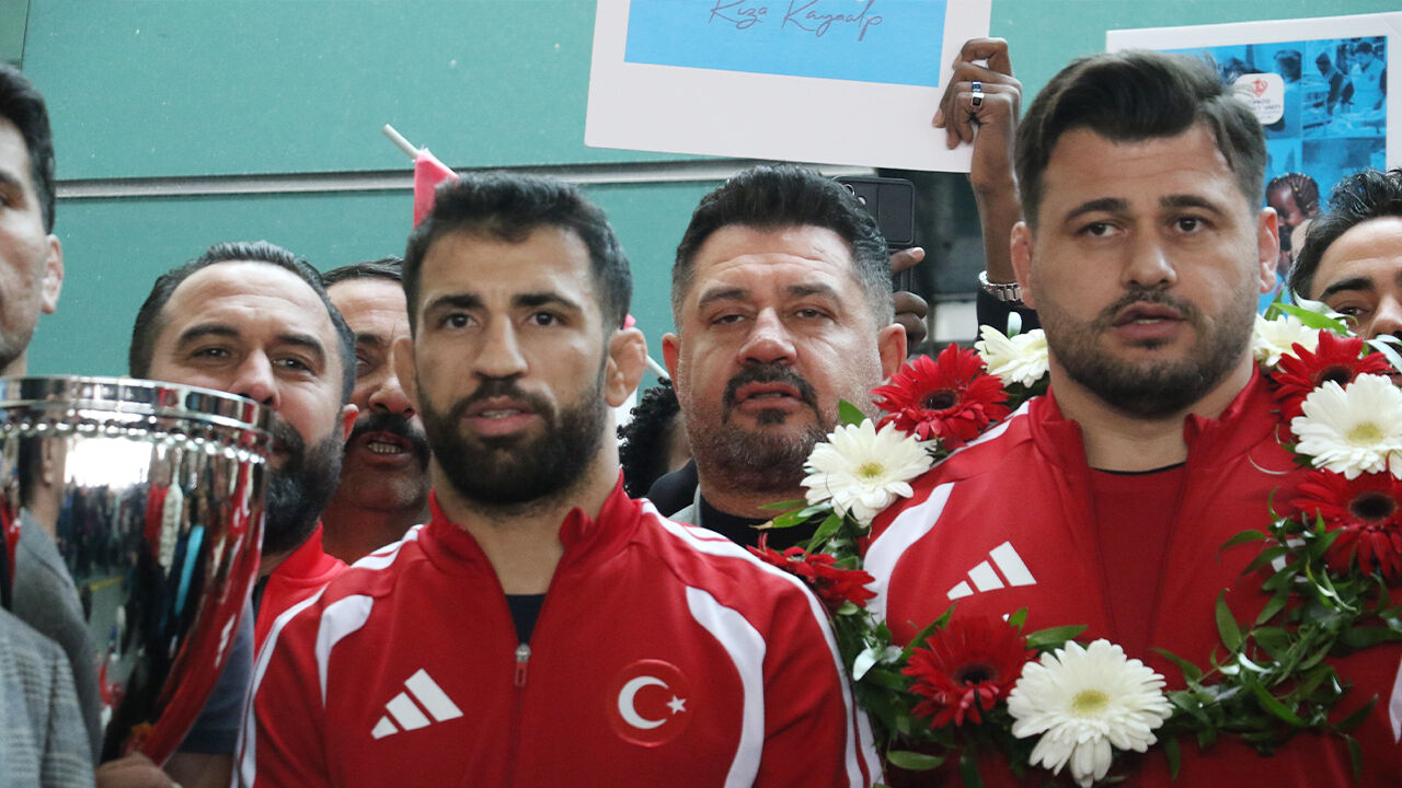 Rıza Yurda Döndü (2)