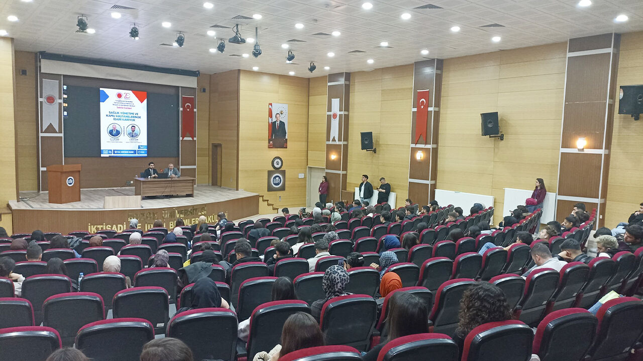 Sağlık Yönetimi Masada (2)