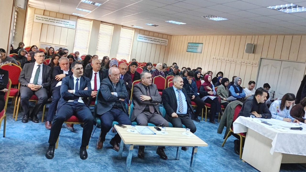 Yozgat’ta Safahat Coşkusu (2)