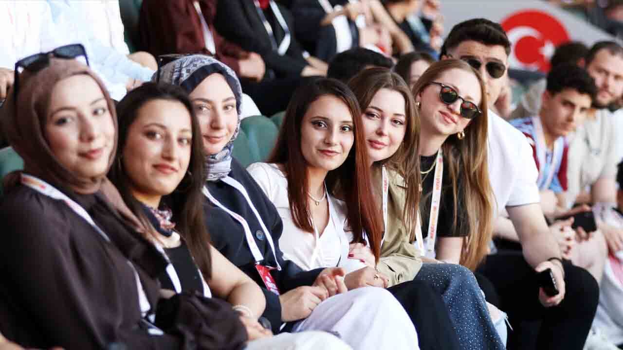 Ak Gençlik Kocali Buluşma Yusuf İbiş 5