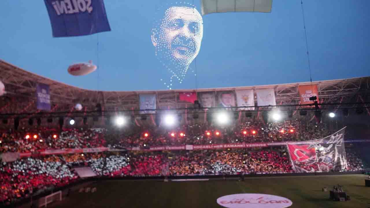 Ak Gençlik Kocali Buluşma Yusuf İbiş 9