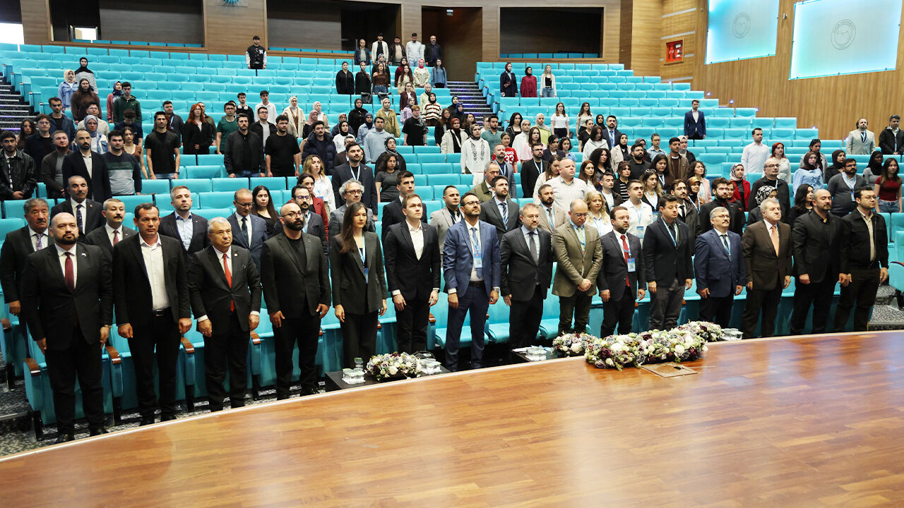 Bozok’ta Sempozyum Zamanı! (2)