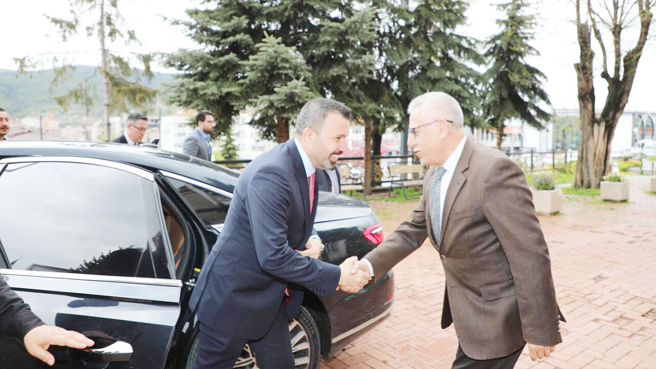 Bu Bir Davet Mi (2)