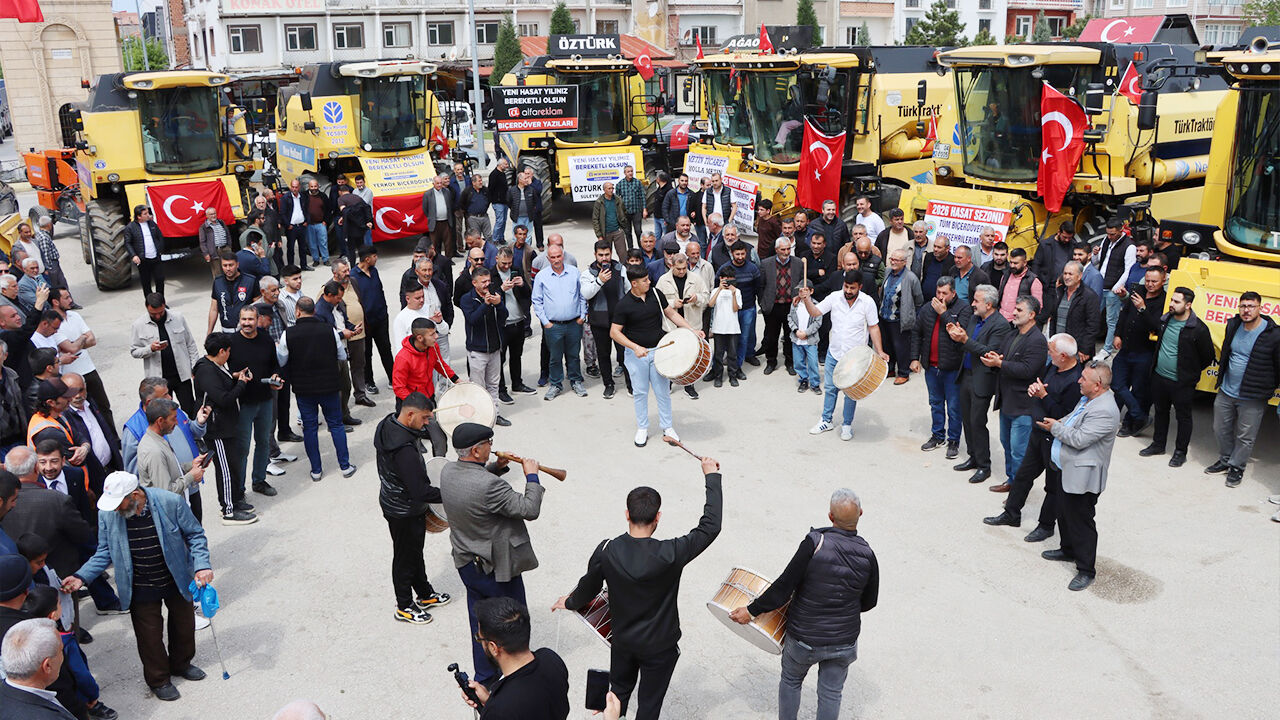 Düğün Konvoyu Gibi (5)