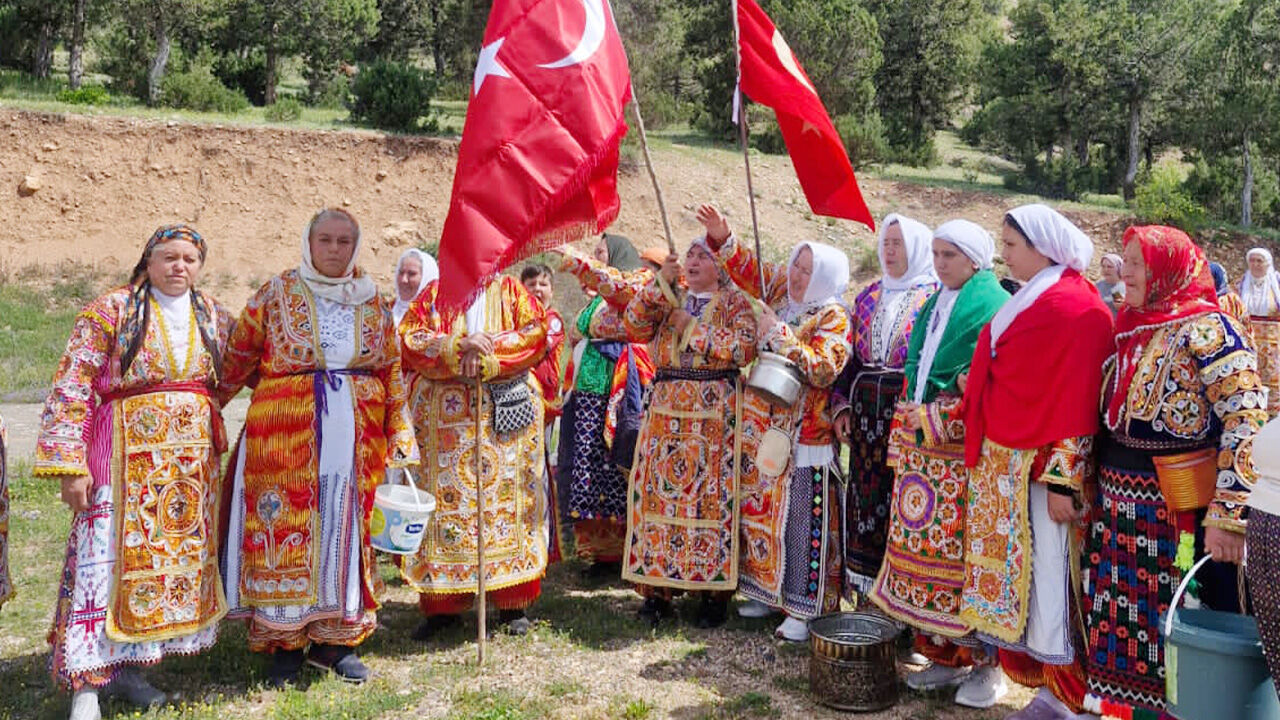 Ficenk Bayramı’nı Biliyor Musunuz (2)