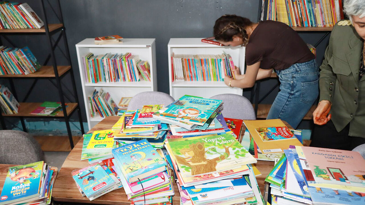 Genç İletişimciler’den Miniklere Kütüphane (2)