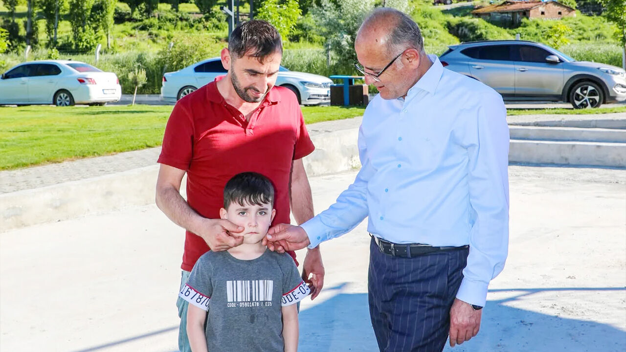 Hemşehrilerini Karşıladı! (4)