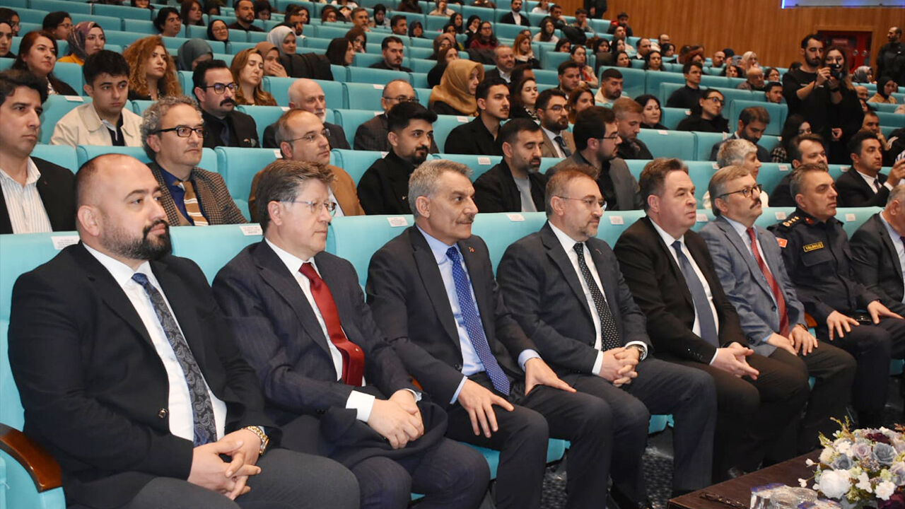 Insanlık Hafızası (1)