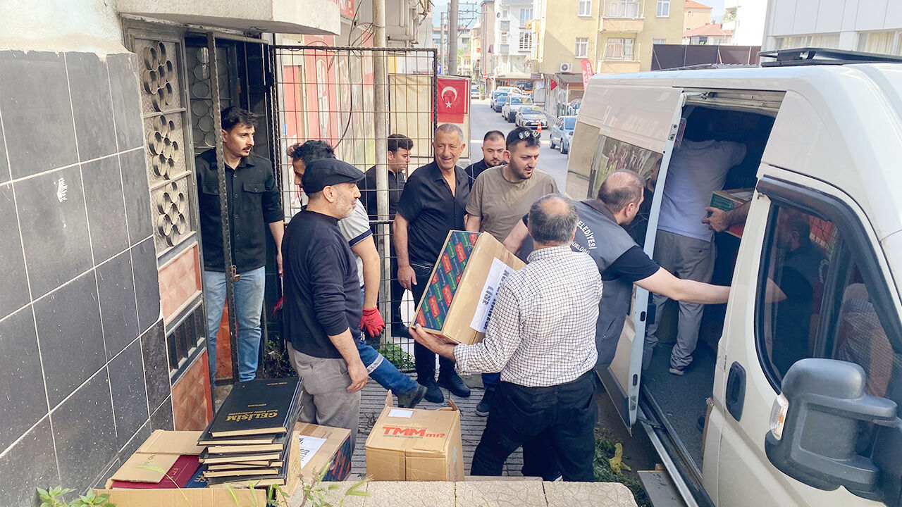 Kitaplar Şehit Kütüphanelerine (3)