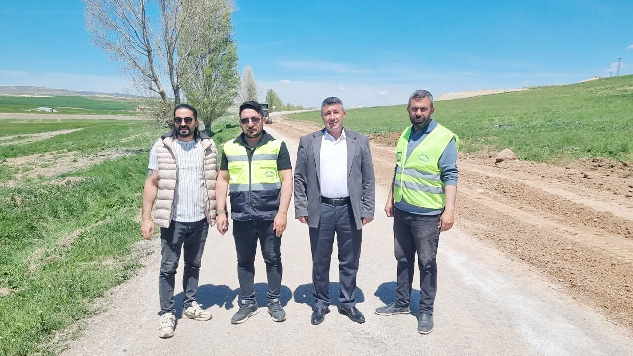 Köylüyü Sevindiren Çalışma (1)
