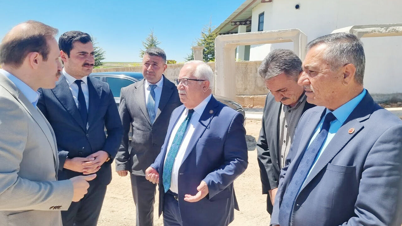 Köylüyü Sevindiren Çalışma (3)