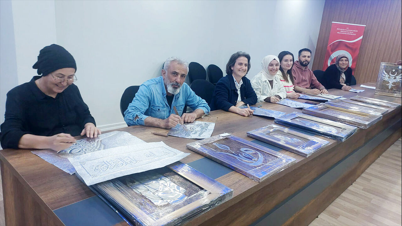 Öğretmenler 40 Eseri Sergiye Hazırlıyor (1)