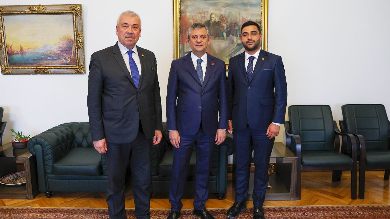 Özgür Özel Yozgata Gelecek (2)