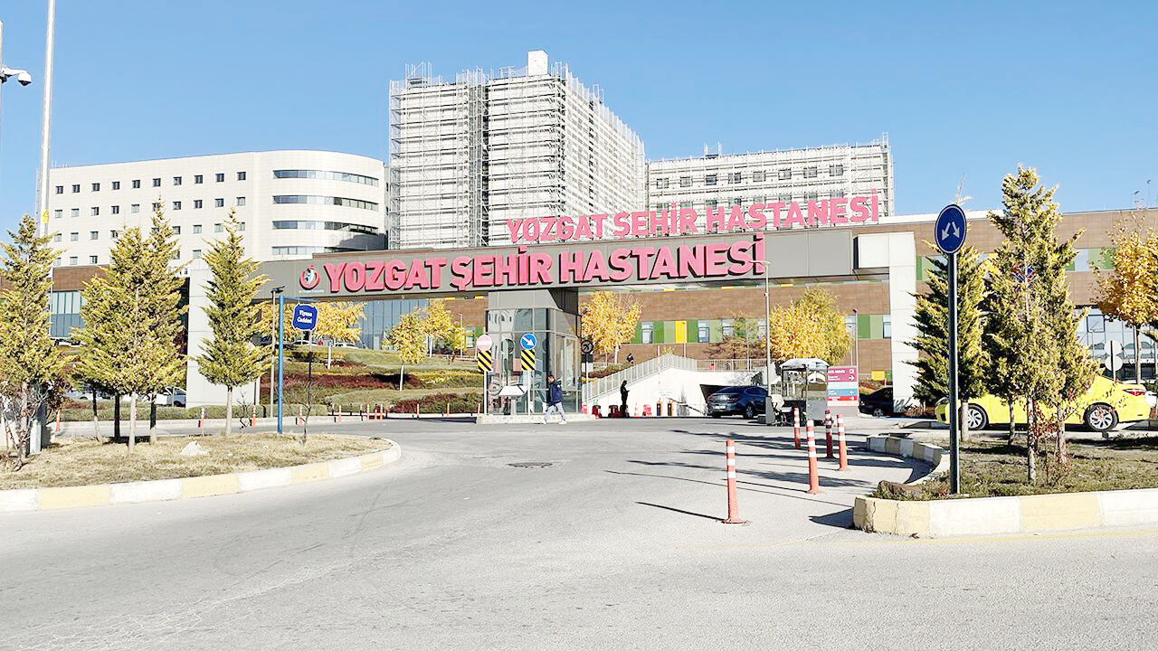 Şehi̇r Hastanesi̇ Kapak