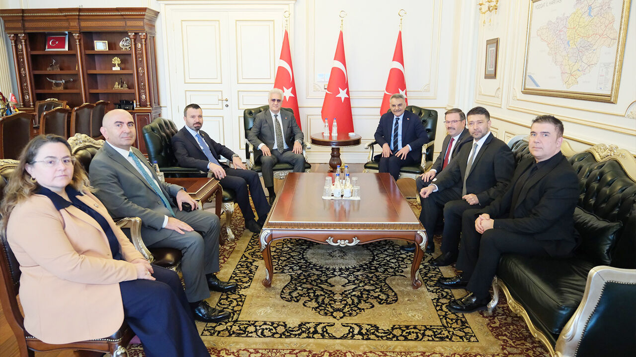 Tamer Karadağlı Yozgat’ta (1)