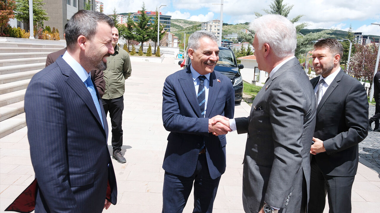 Tamer Karadağlı Yozgat’ta (4)