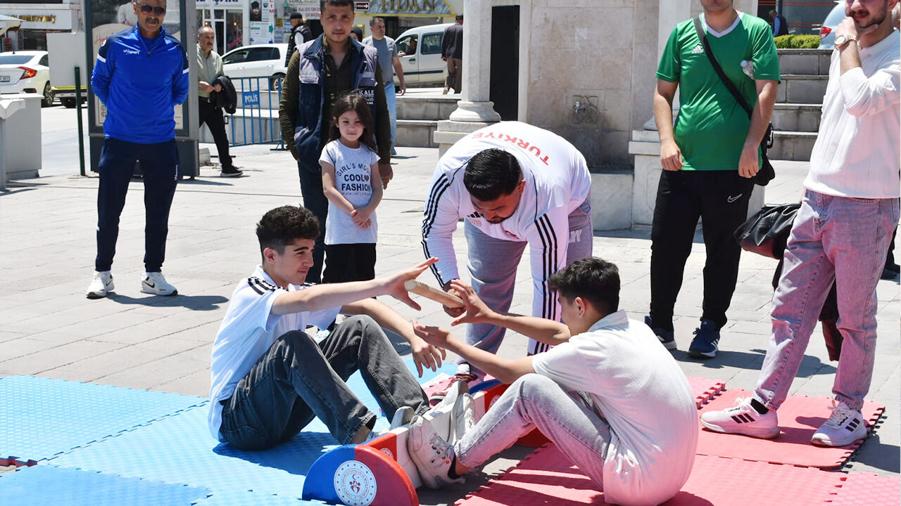 Adriyatik’ten Çin Seddi’ne Uzanan Mesaj (4)
